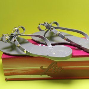 Jelly flip flops studded  gold bow women's sandals USA 9 EUR 40